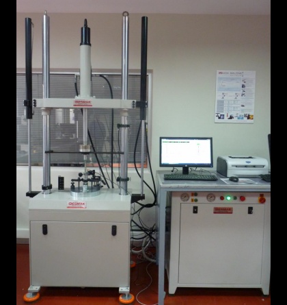 Servo Hydraulic Material Test Machine